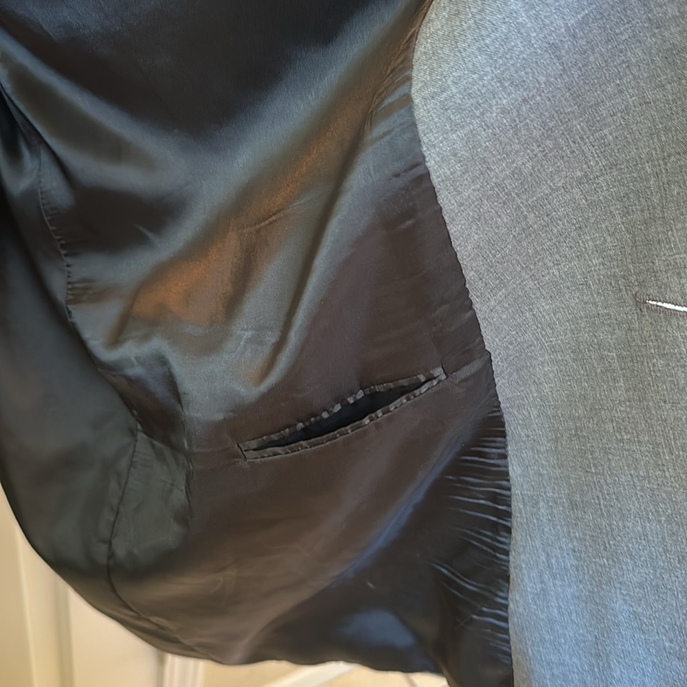 Men’s Big and Tall Suit Jacket and Pants - Picture 5 of 14